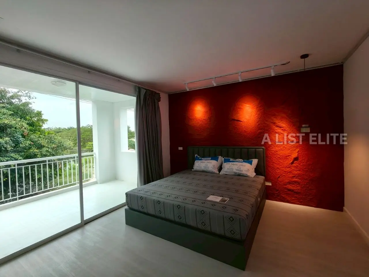 Pool Villa by Krating Lai Beach