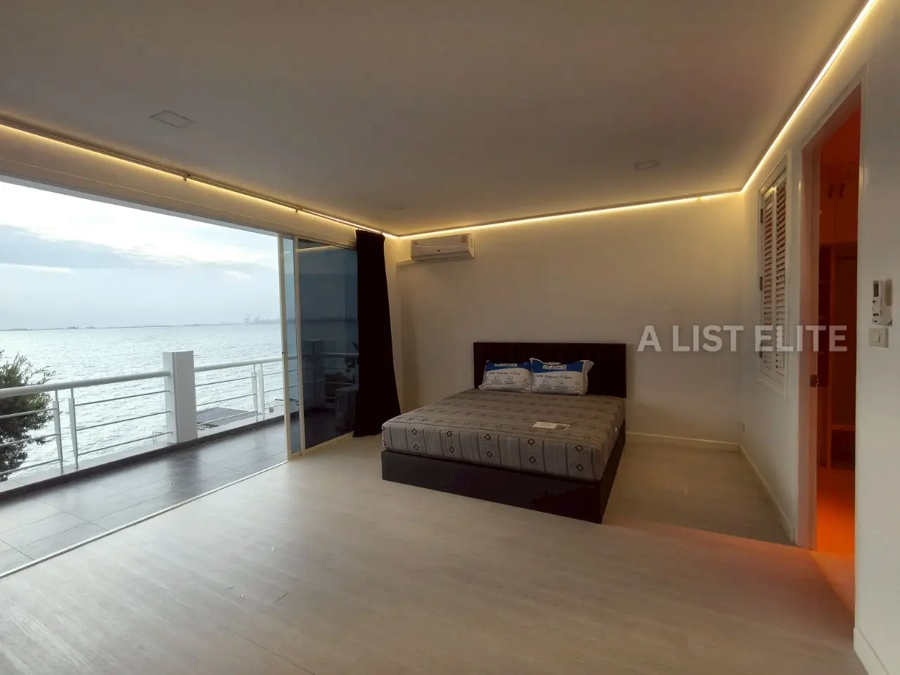 Pool Villa by Krating Lai Beach