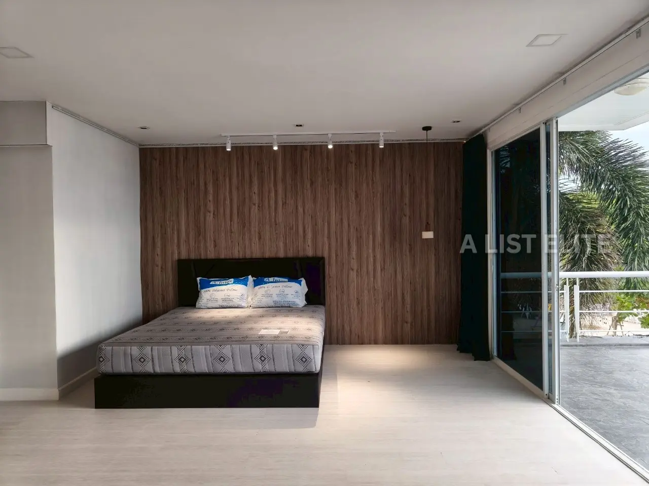 Pool Villa by Krating Lai Beach