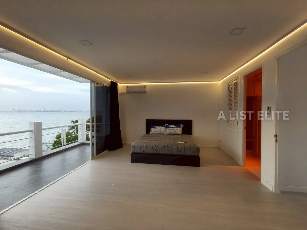 Pool Villa by Krating Lai Beach