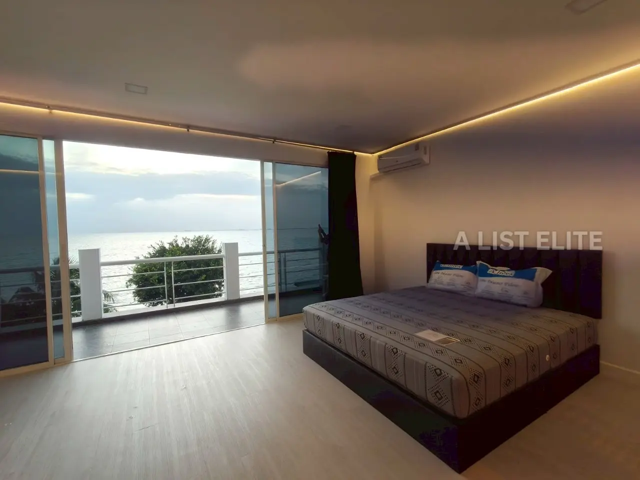 Pool Villa by Krating Lai Beach