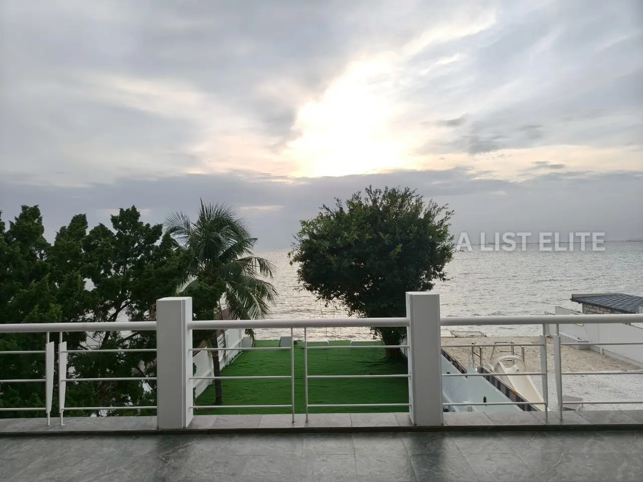 Pool Villa by Krating Lai Beach