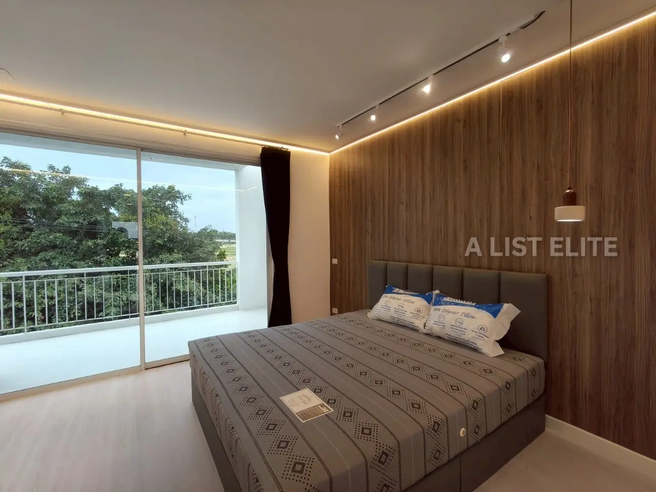 Pool Villa by Krating Lai Beach