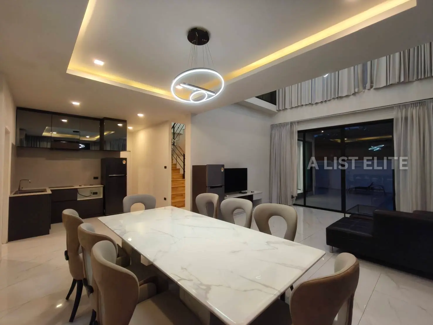  2-Storey Pool Villa in Huay Yai 