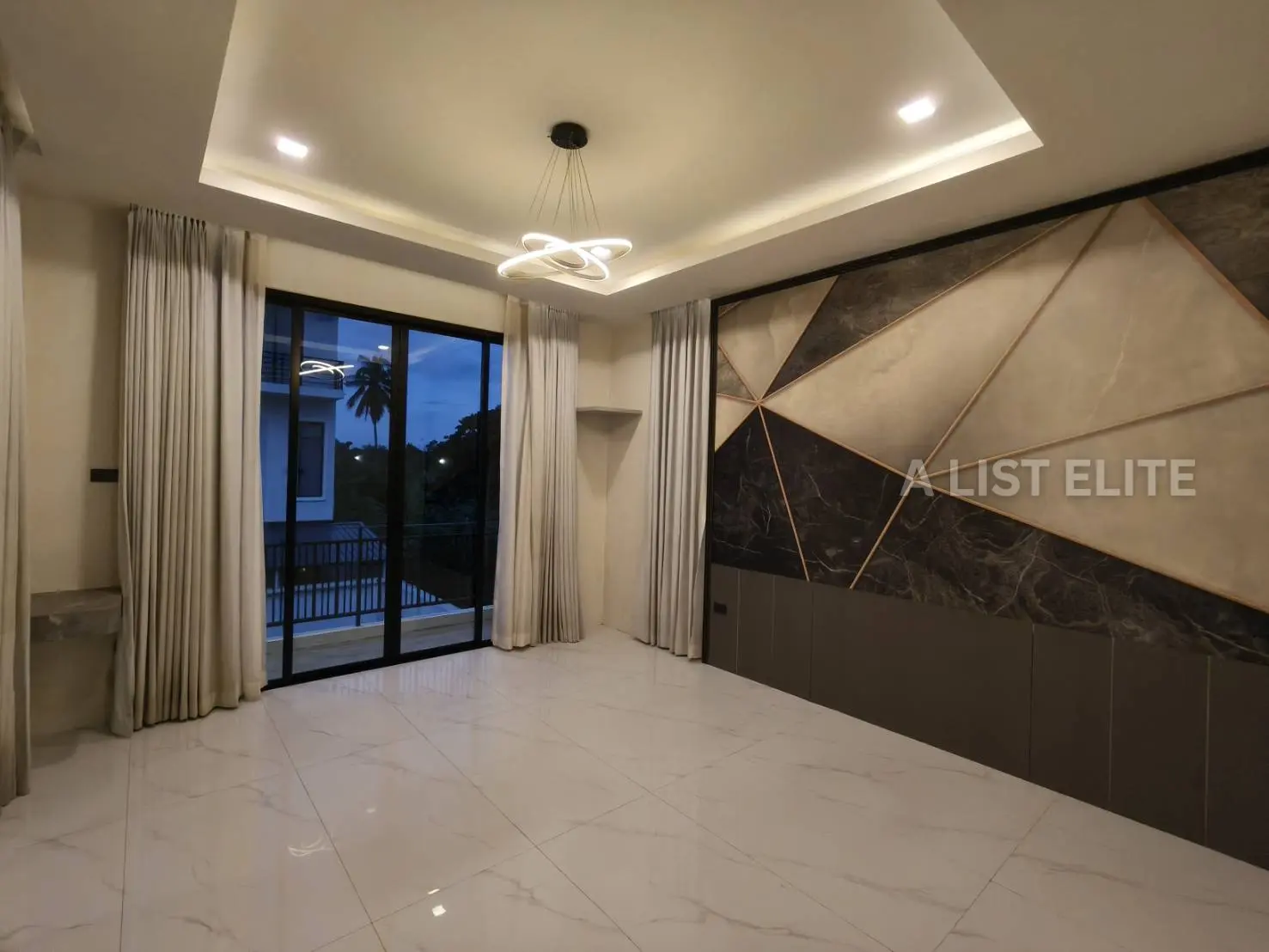  2-Storey Pool Villa in Huay Yai 