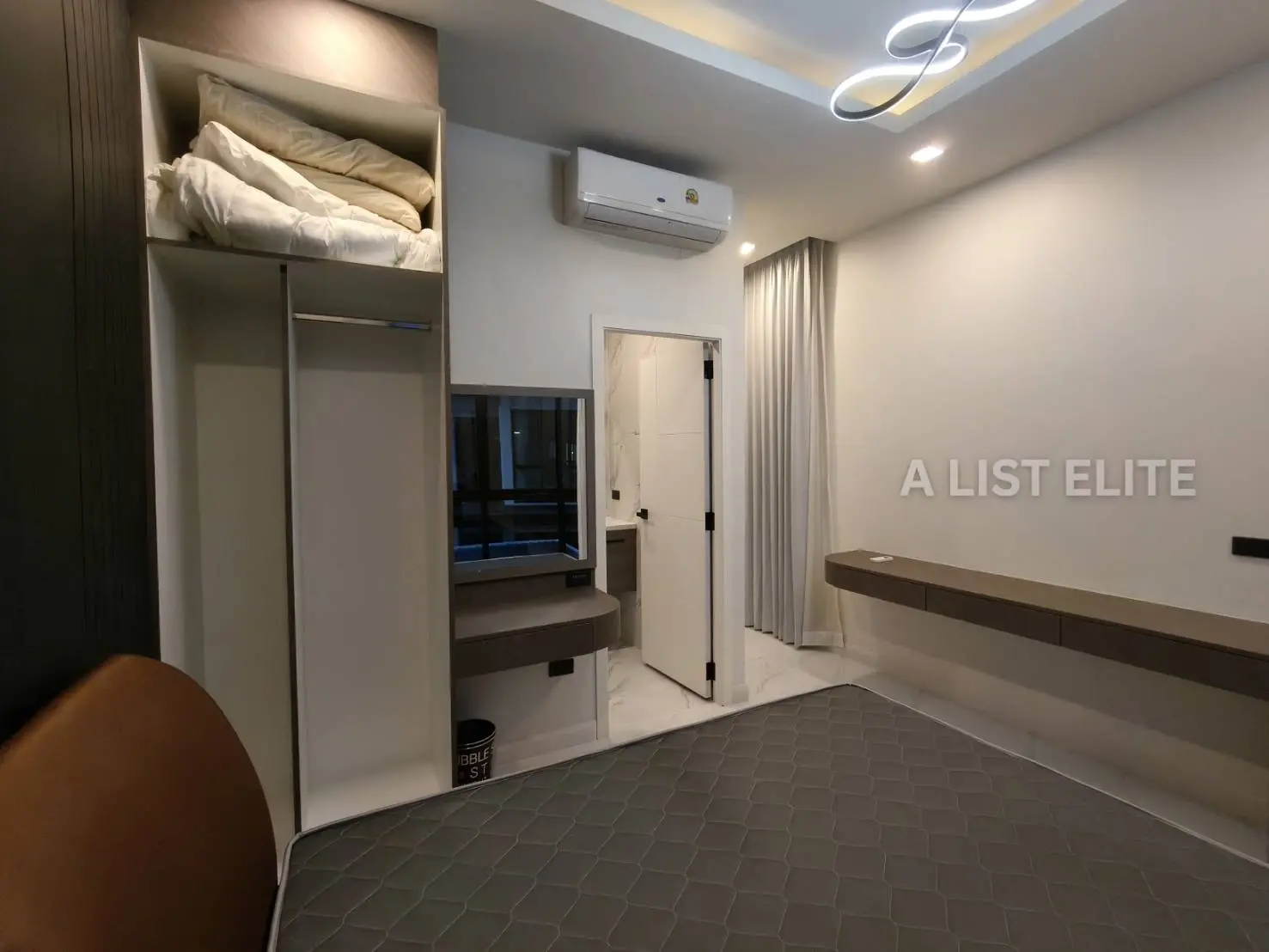  2-Storey Pool Villa in Huay Yai 