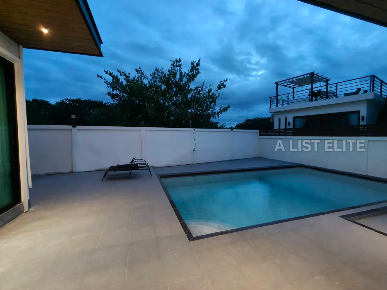  2-Storey Pool Villa in Huay Yai 