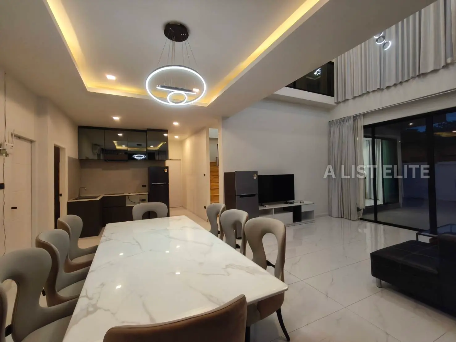  2-Storey Pool Villa in Huay Yai 
