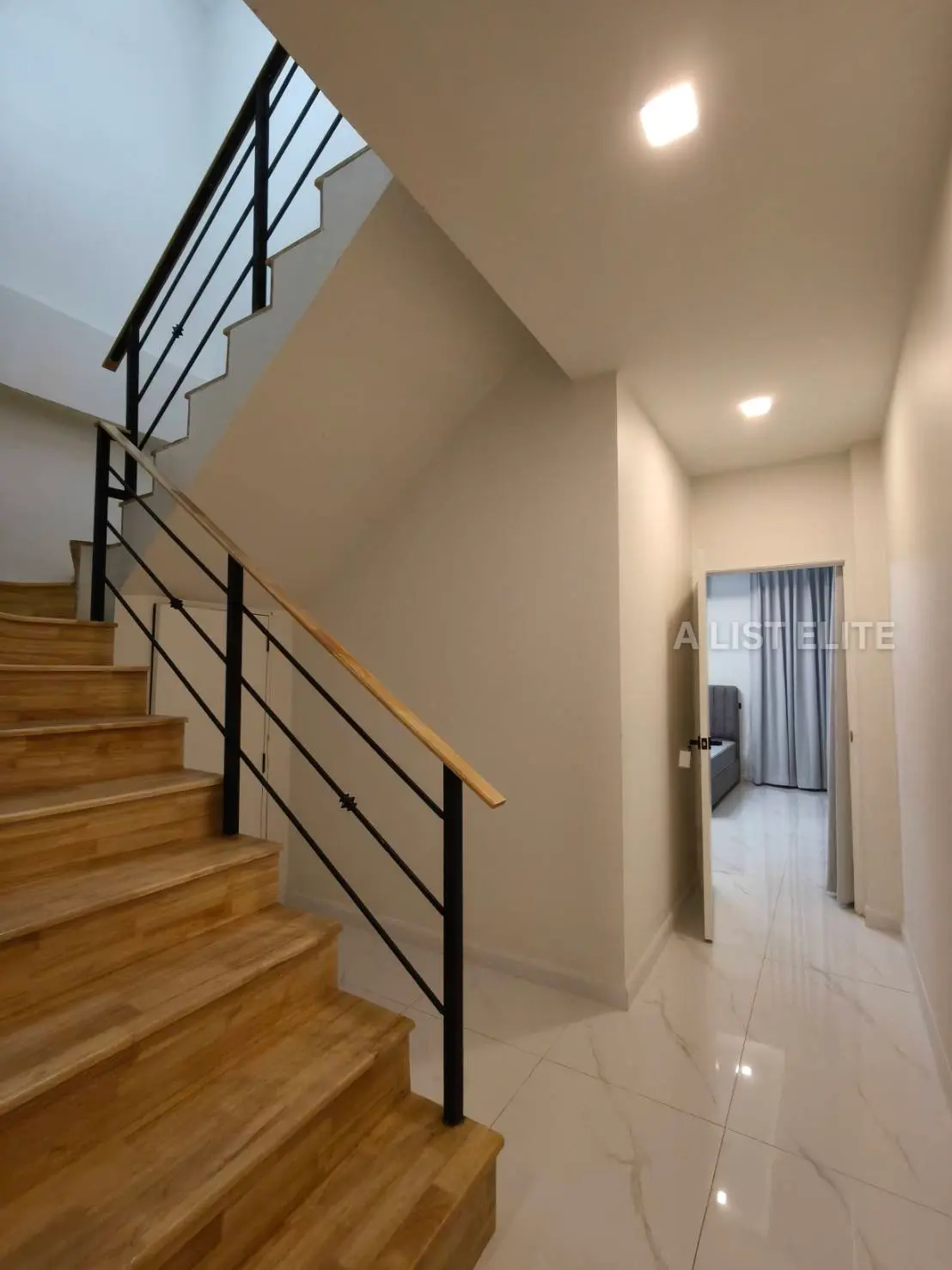  2-Storey Pool Villa in Huay Yai 