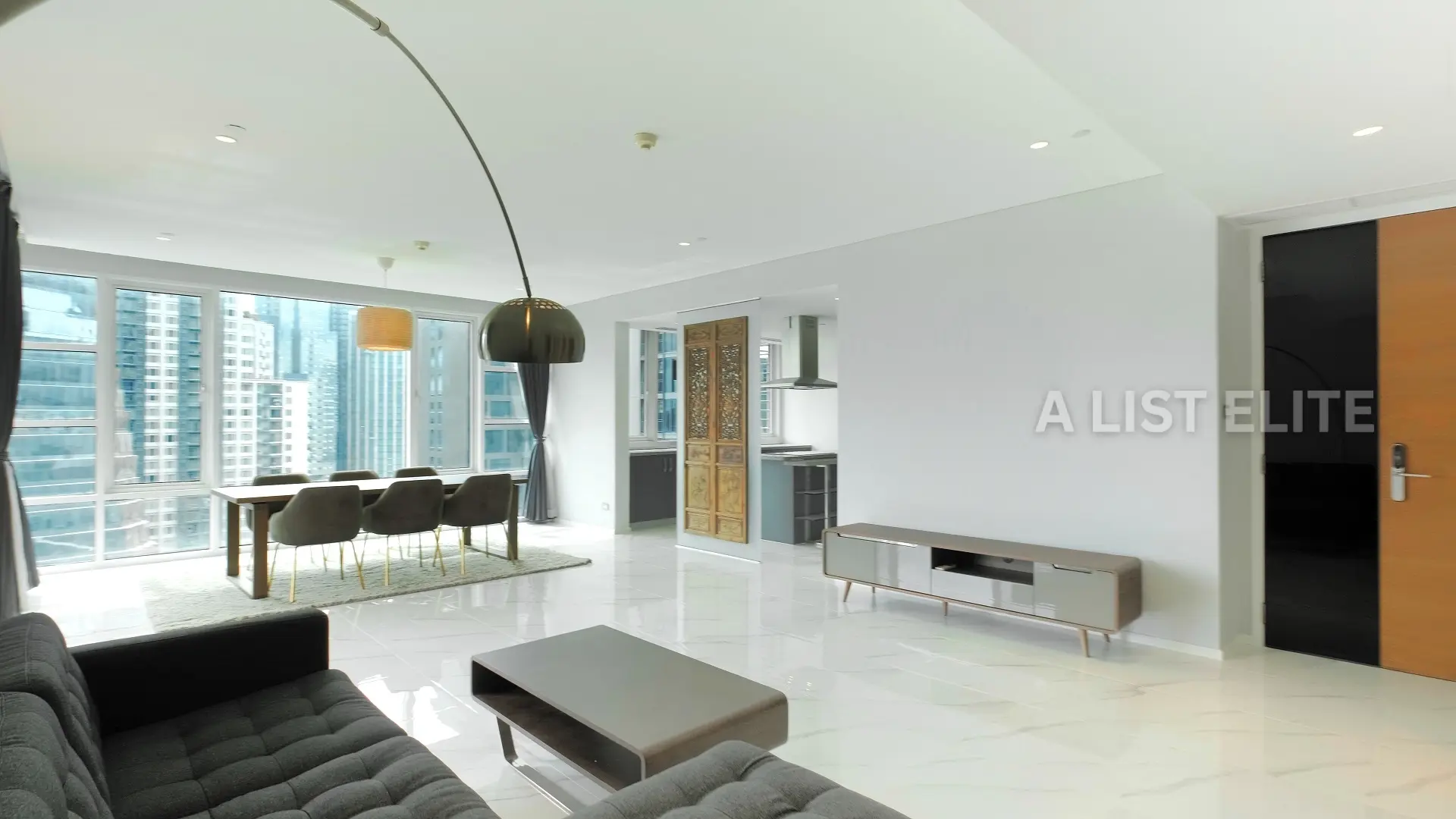 FULLERTON SUKHUMVIT