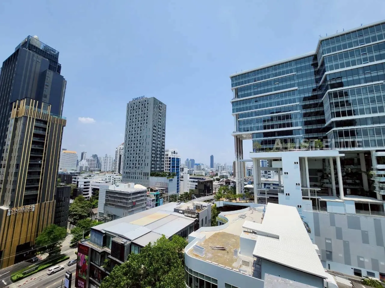 Quattro Thonglor
