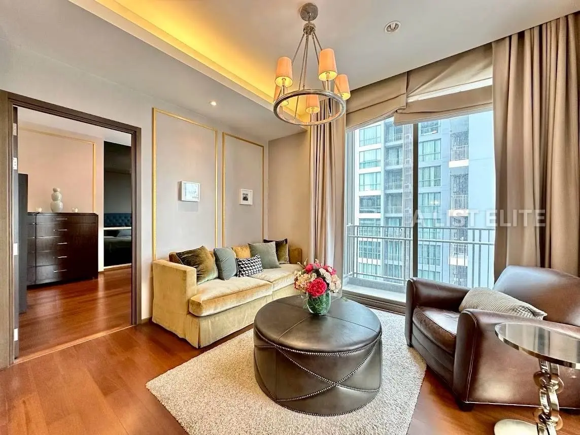 Quattro Thonglor