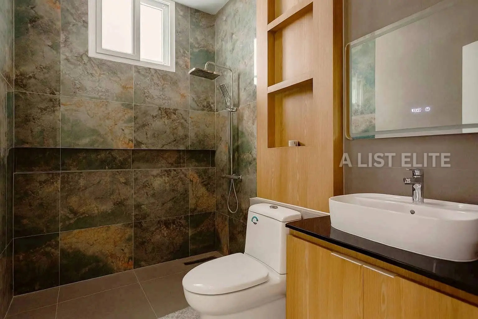 260 sqm 5 Bedroom 5 Bathroom in ARAYA Pool Villa