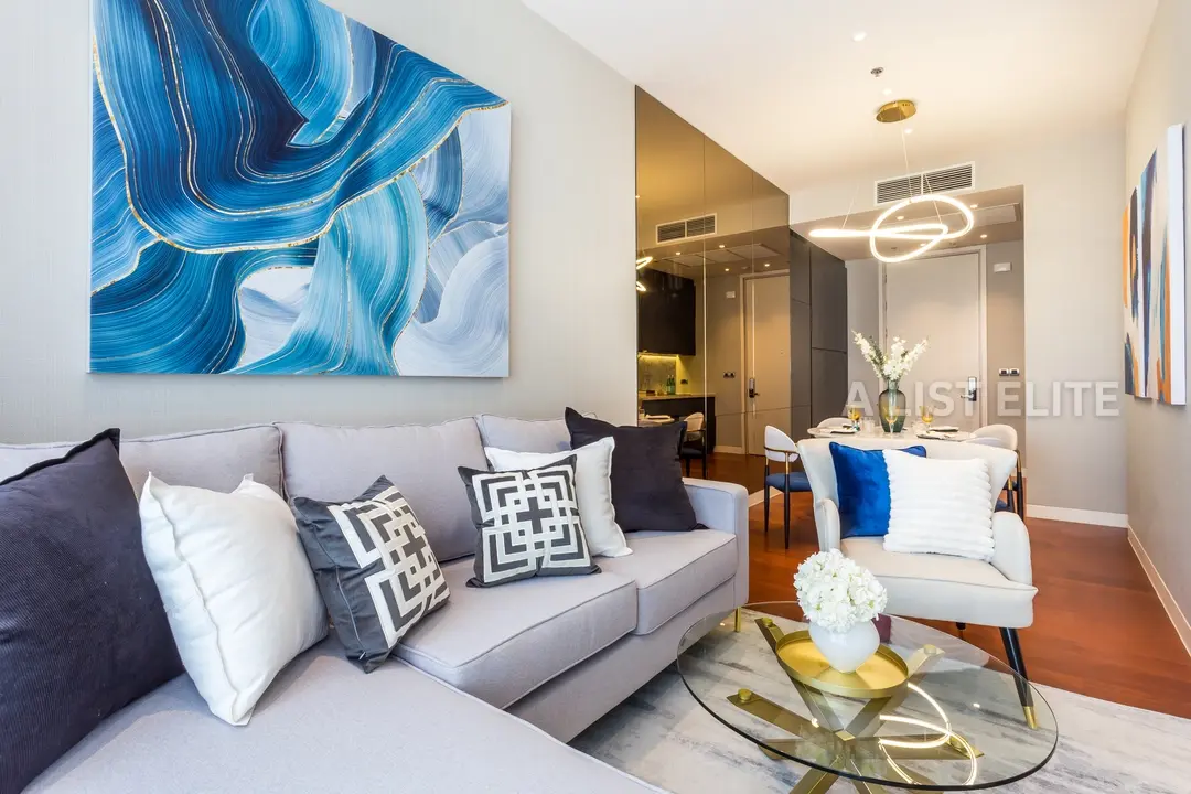 Condo Khun by Y00