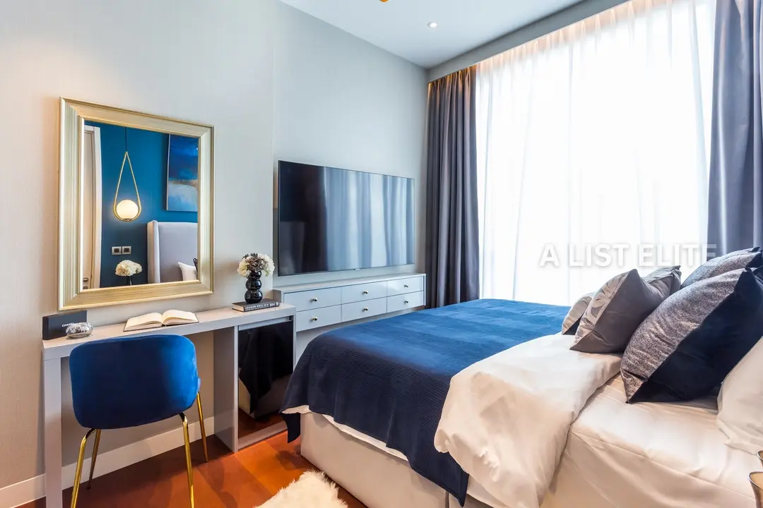 Condo Khun by Y00