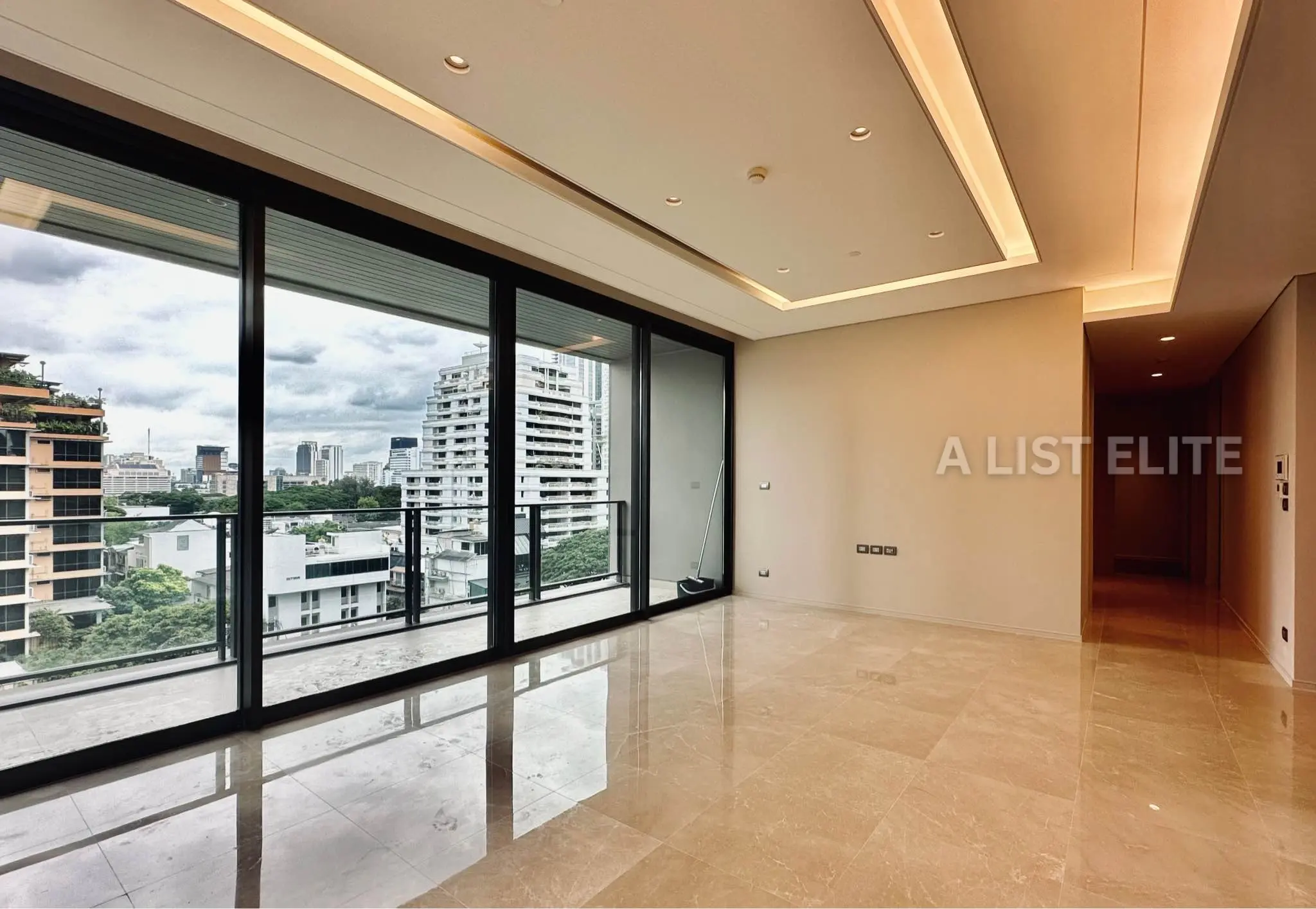 The Residences at Sindhorn Kempinski