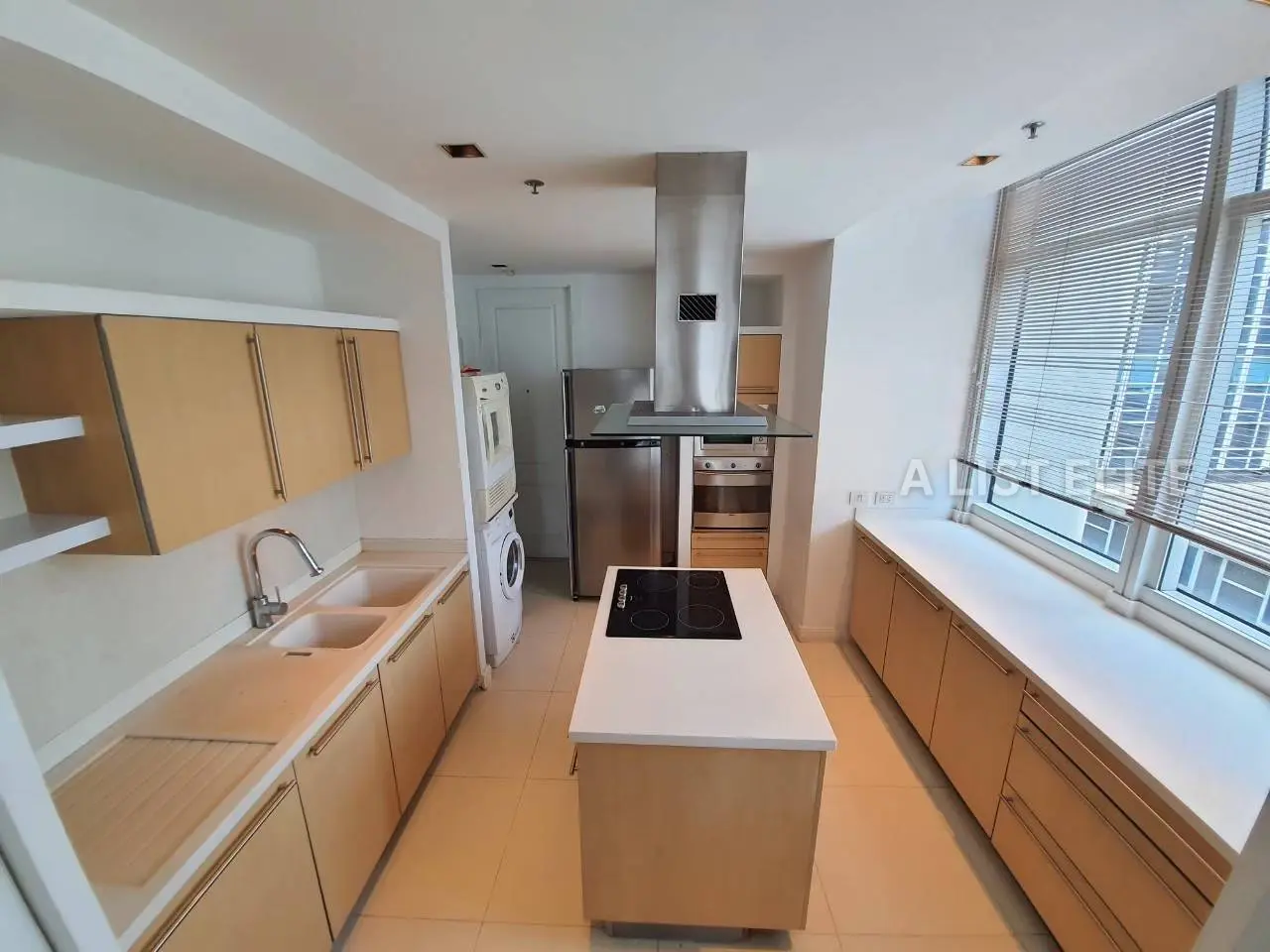 Condo Athenee Residence
