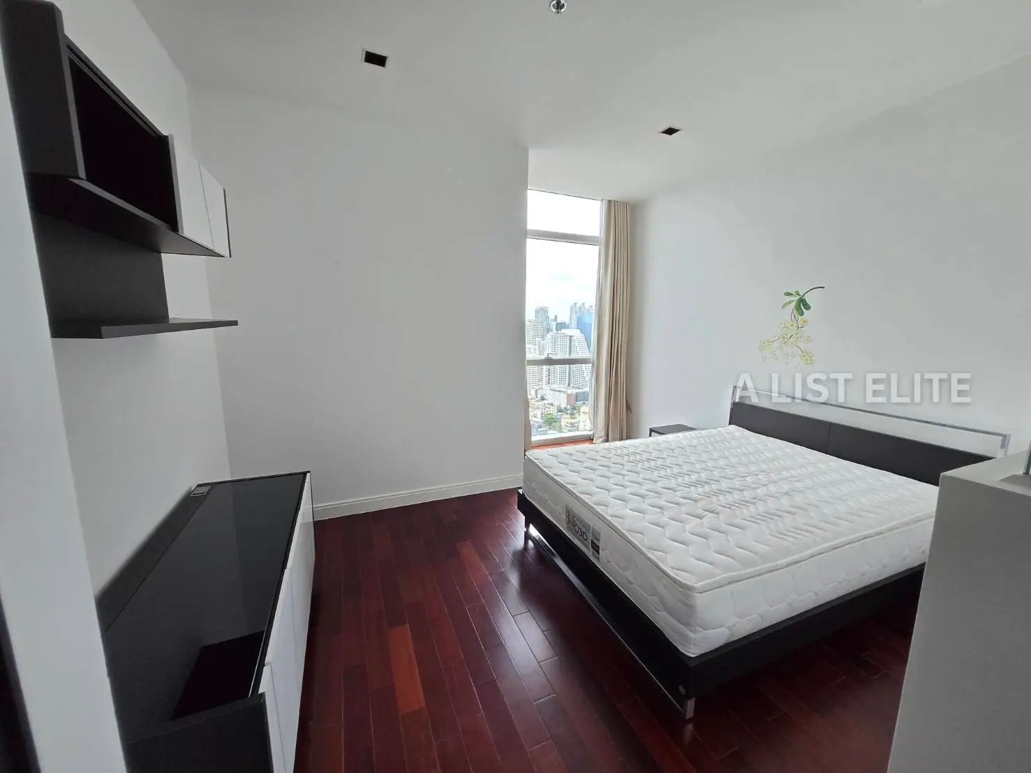 Condo Athenee Residence
