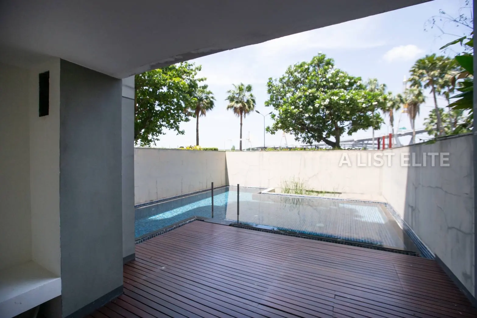Condo The Pano Rama 3