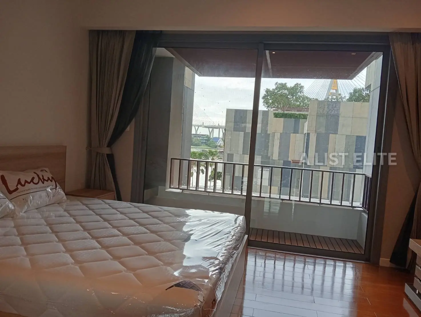 Condo The Pano Rama 3