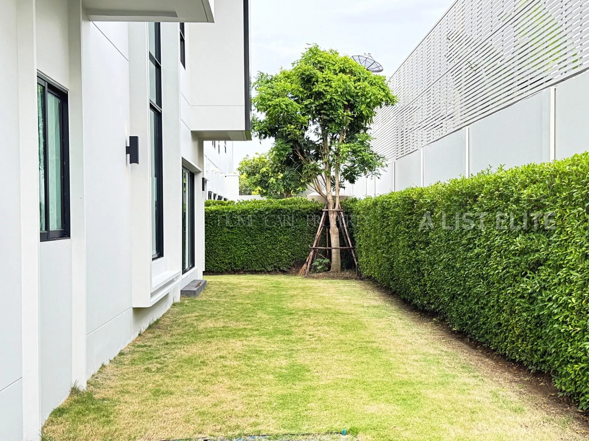 Setthasiri Ratchapruek Phran Nok