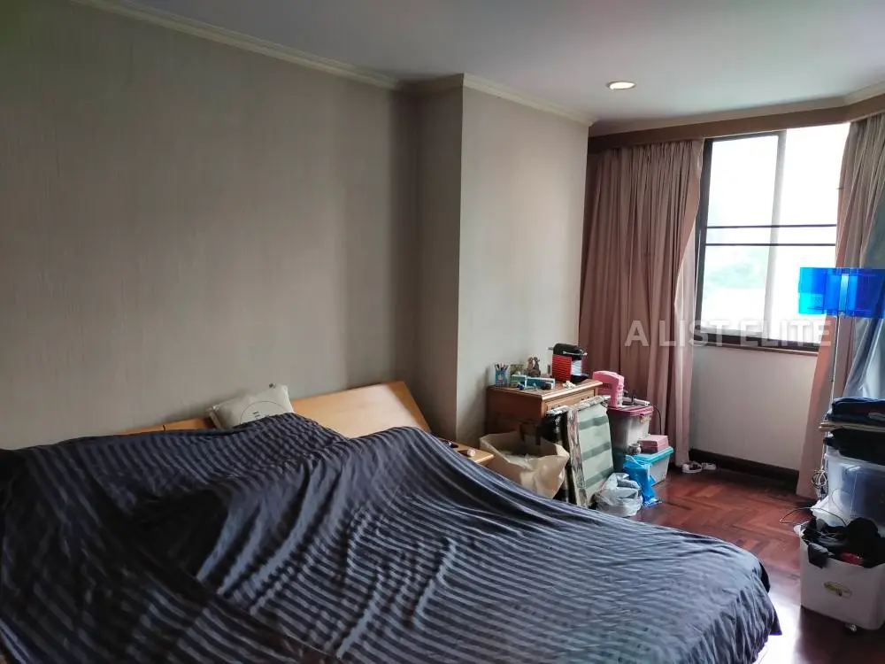 LAKE AVENUE Sukhumvit 16