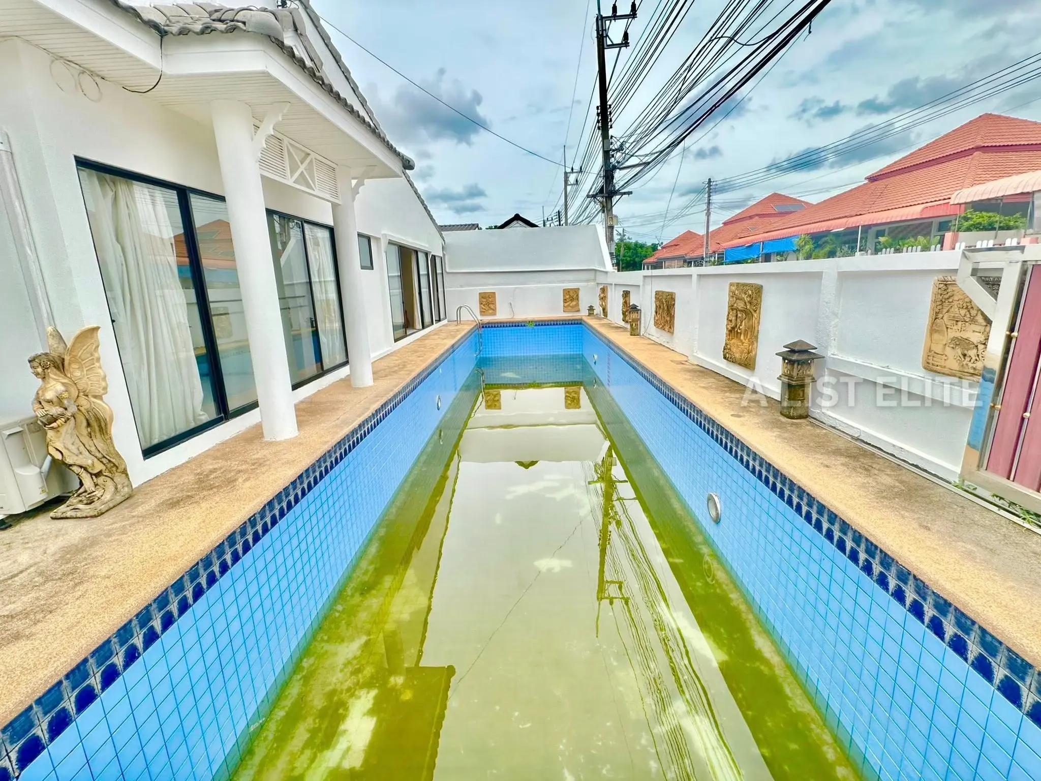 Siam Pool Villa