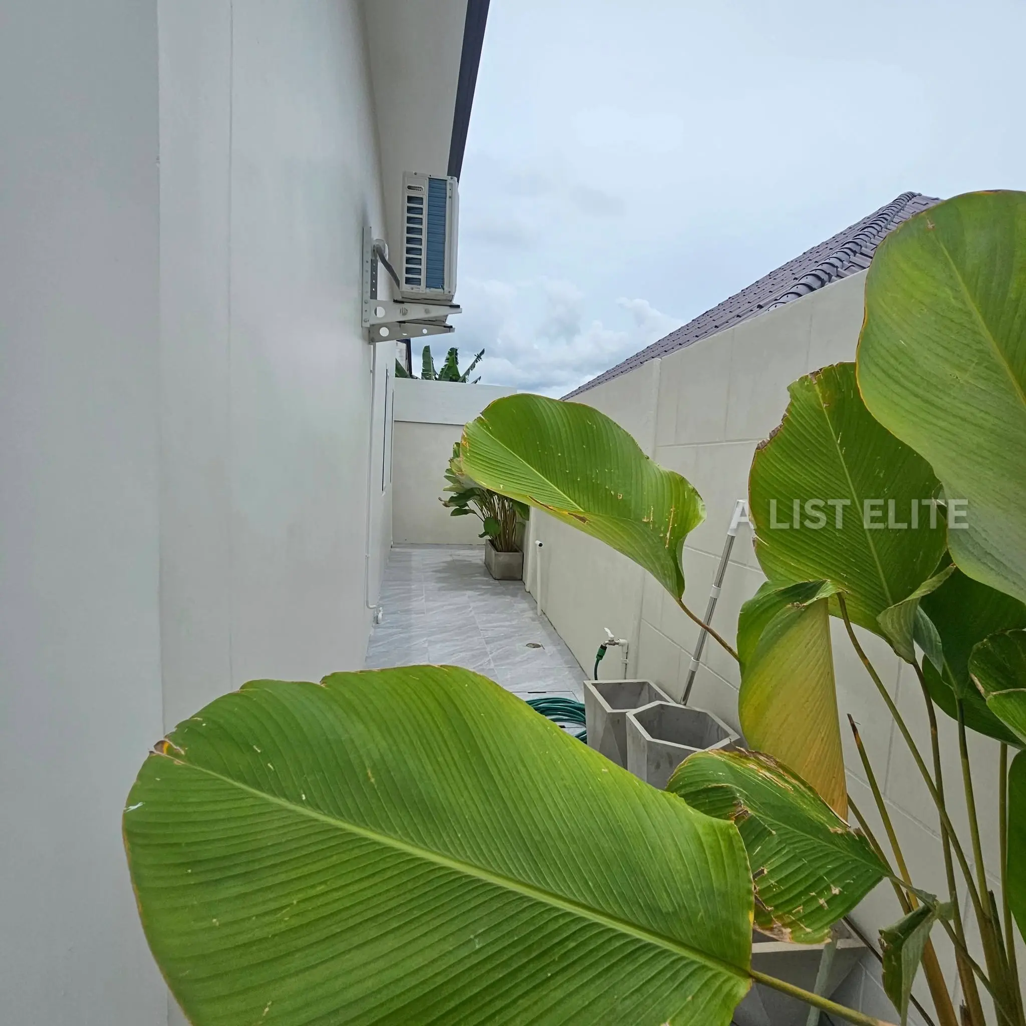 Pool Villa Near Jomtien Beach.