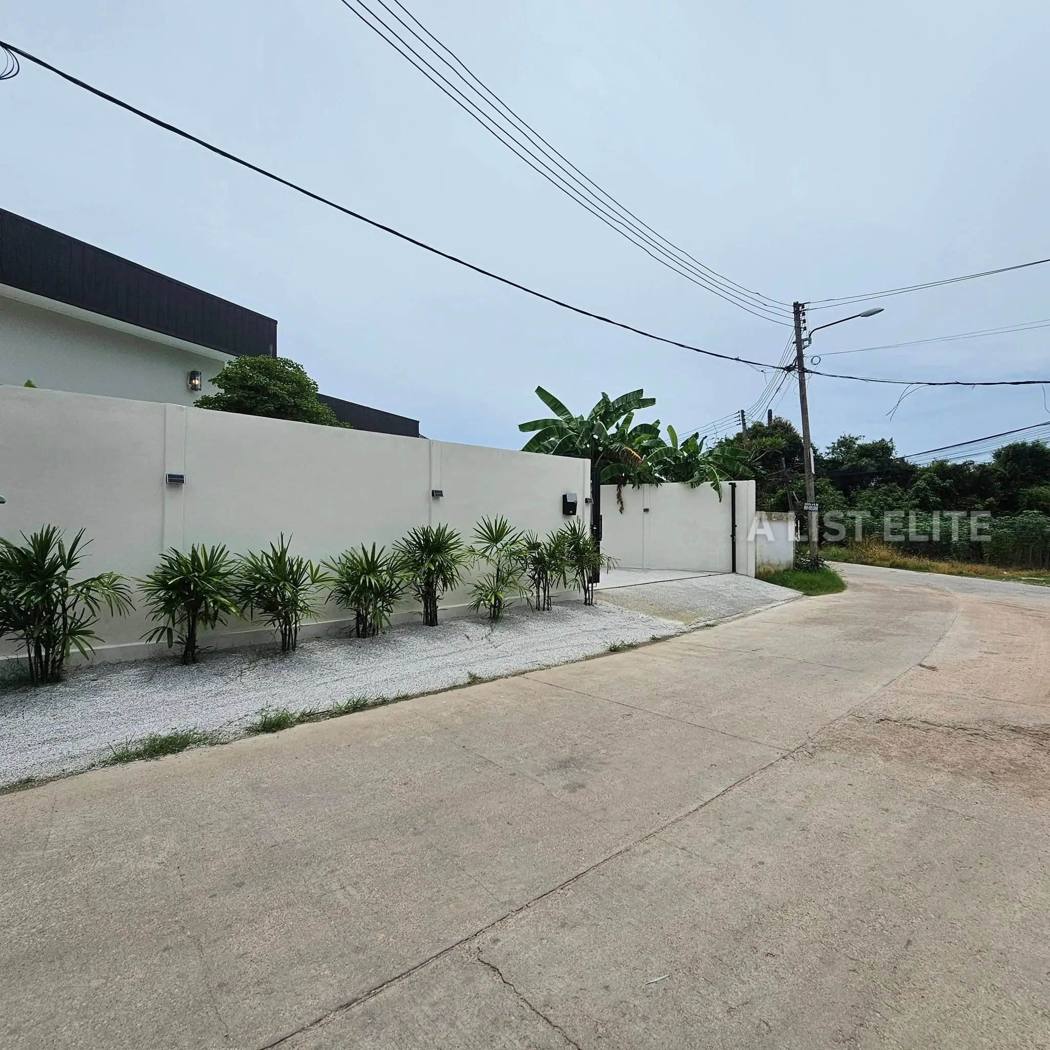 Pool Villa Near Jomtien Beach.