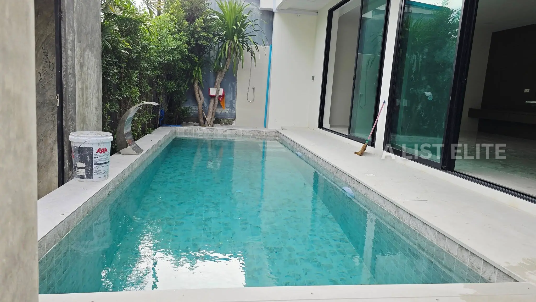 Single House with Private Swimming Pool, Huay Yai.