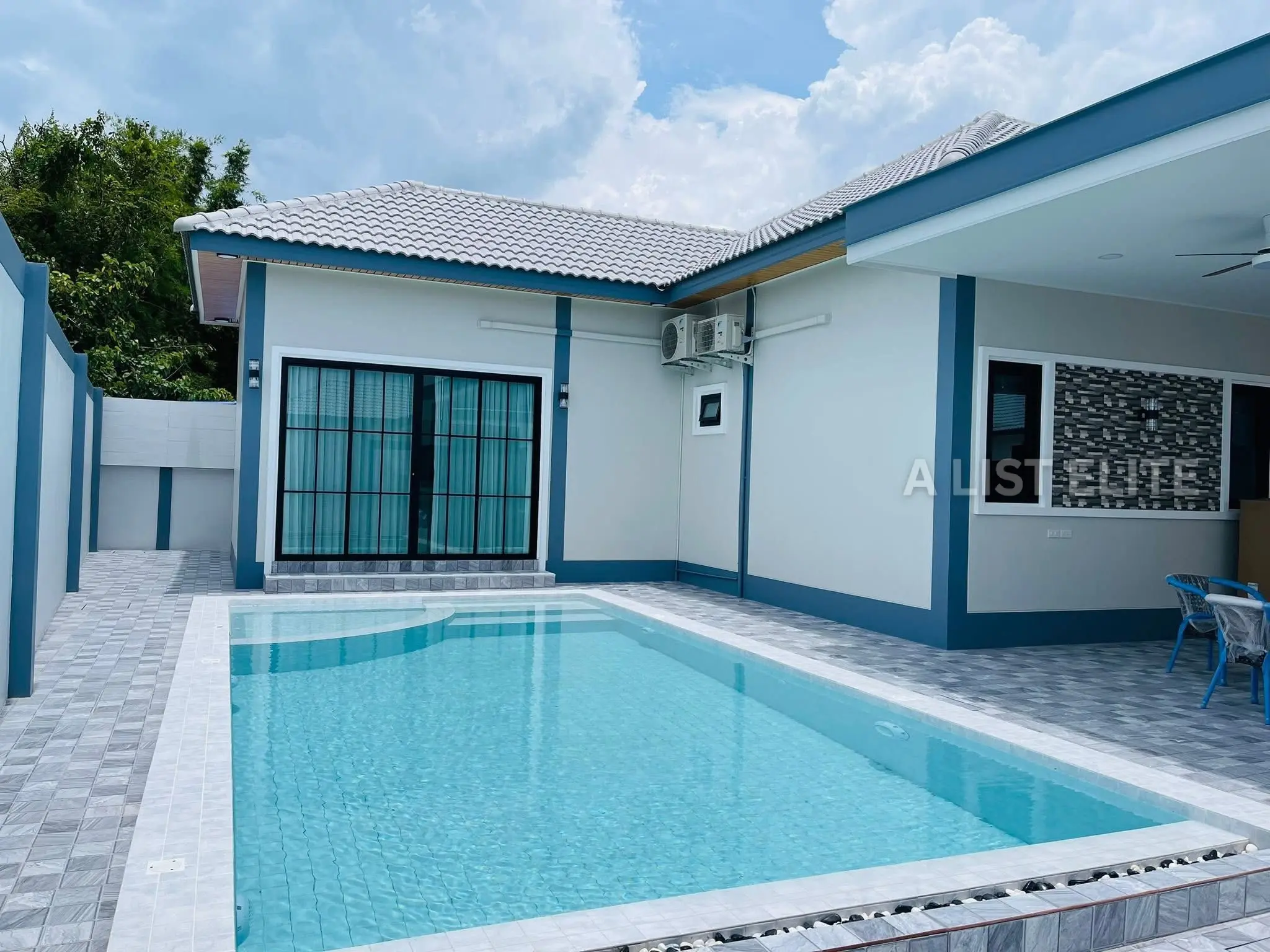 Private Pool Villa near Mabprachan Reservoir