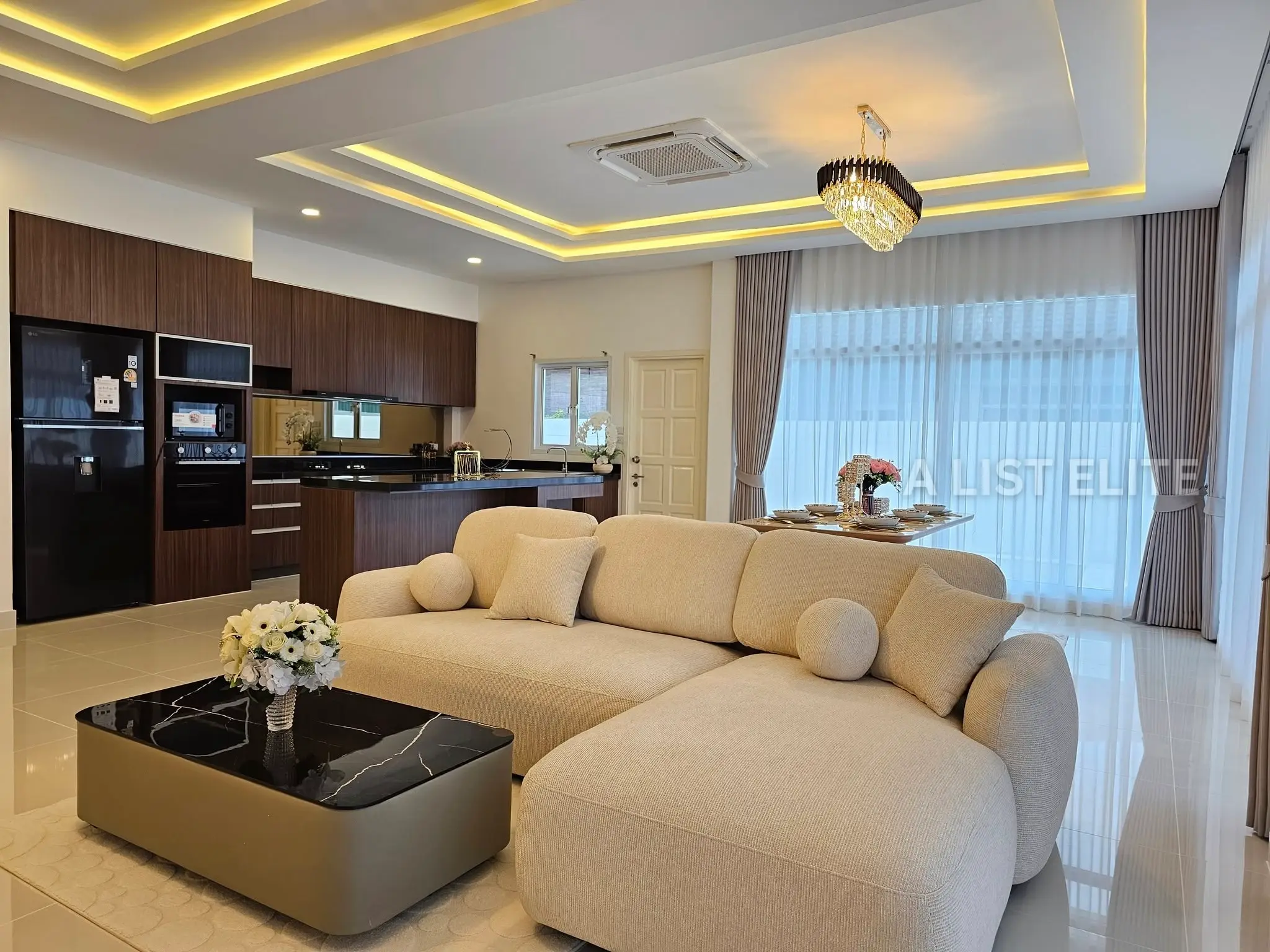 Pool Villa Ban Panalee