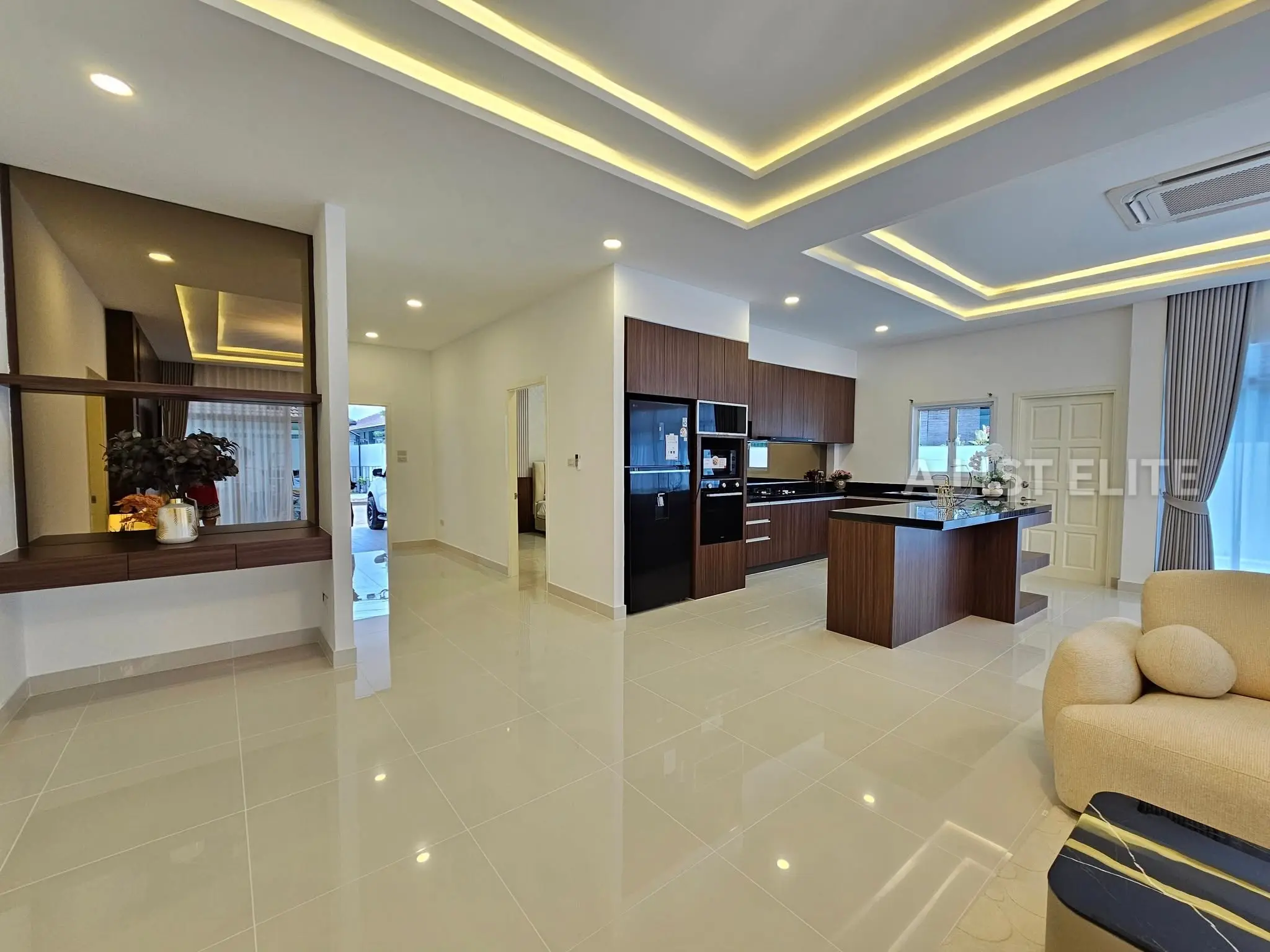 Pool Villa Ban Panalee