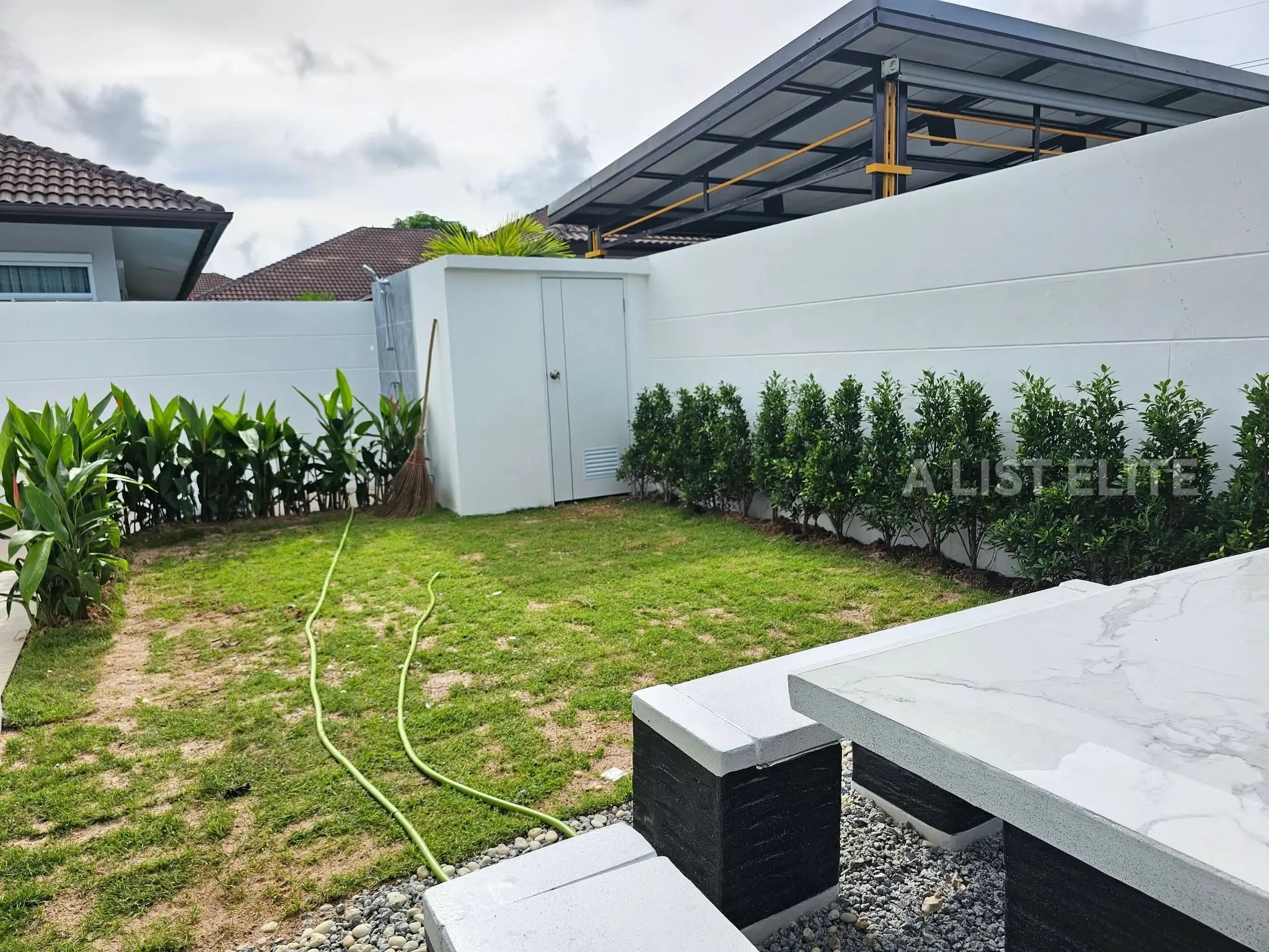 Pool Villa Ban Panalee