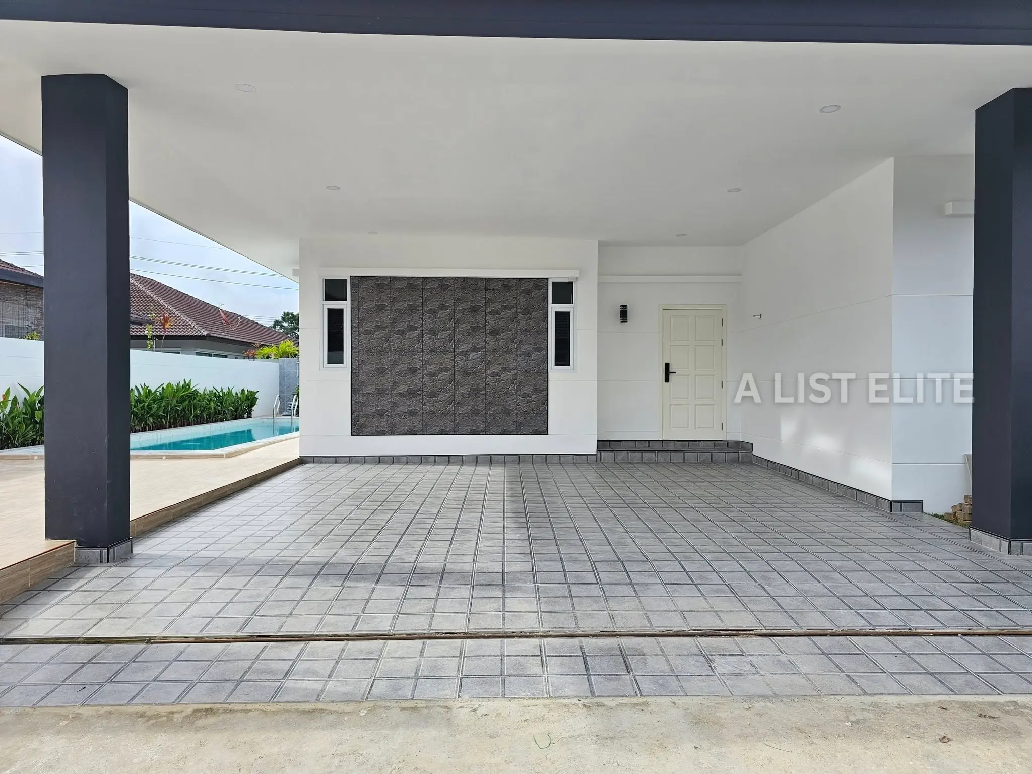 Pool Villa Ban Panalee