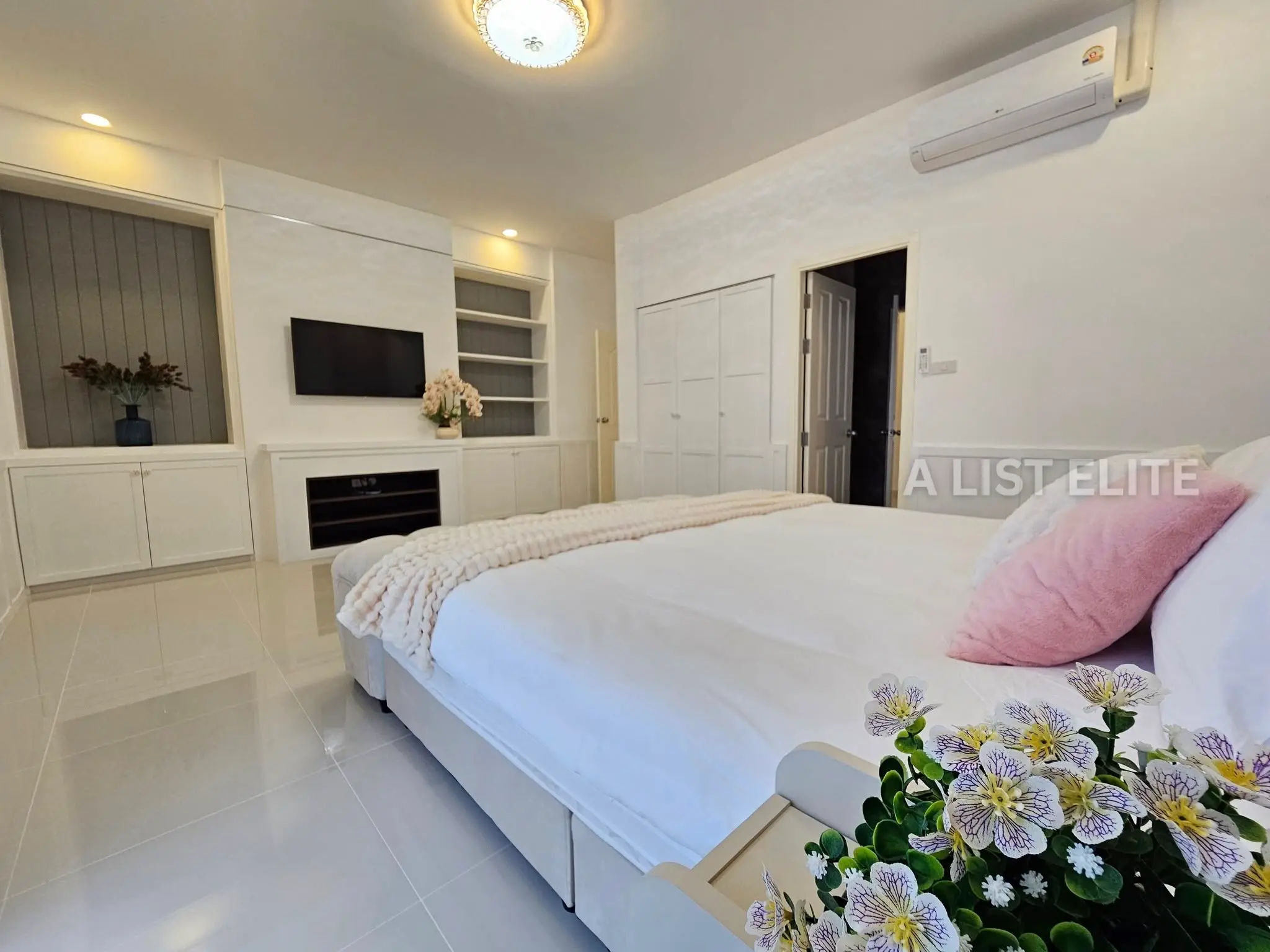 Pool Villa Ban Panalee