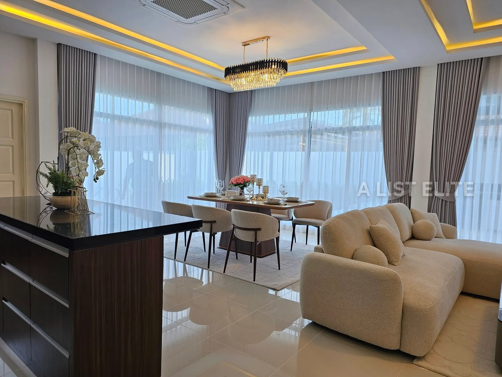 Pool Villa Ban Panalee