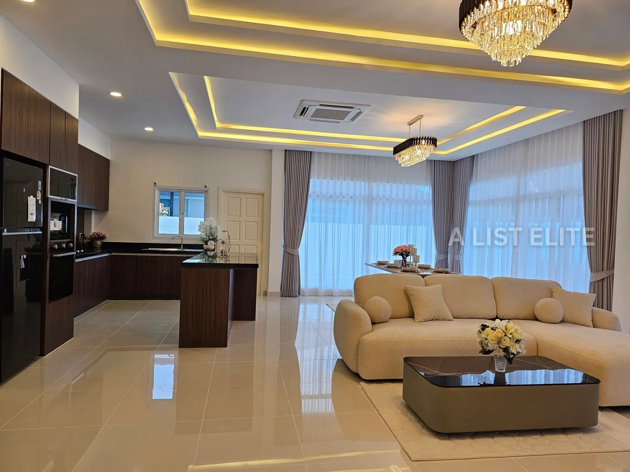 Pool Villa Ban Panalee