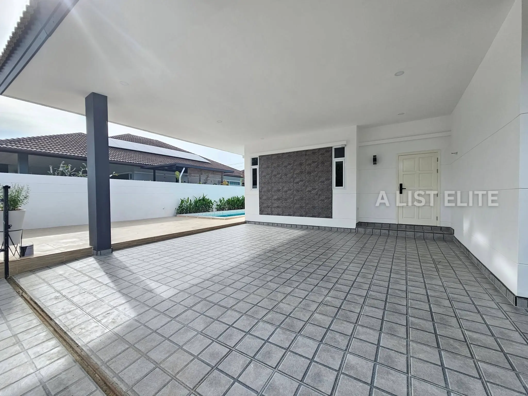 Pool Villa Ban Panalee