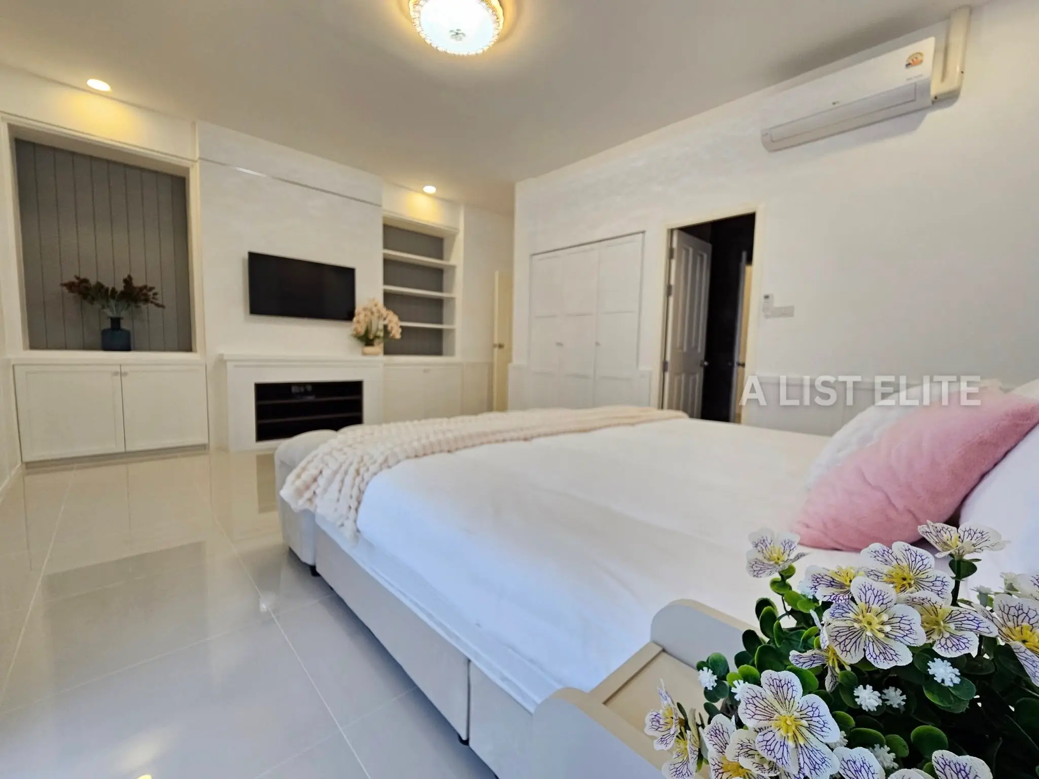 Pool Villa Ban Panalee
