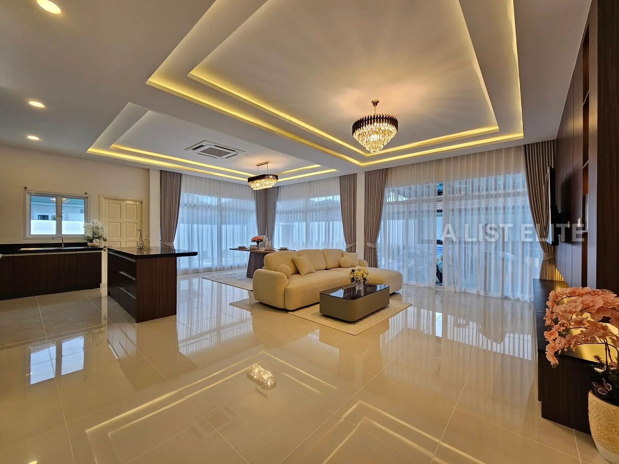 Pool Villa Ban Panalee