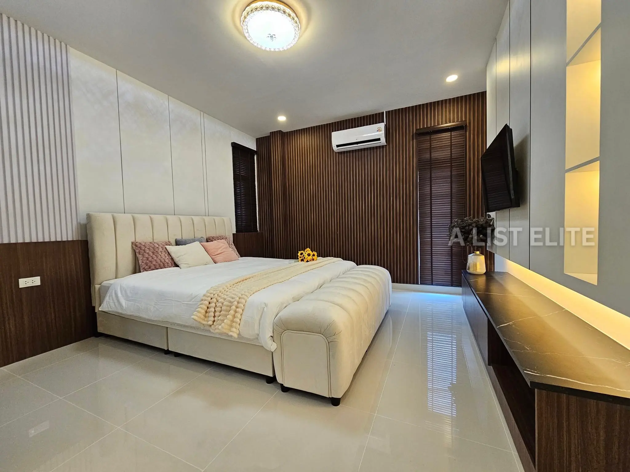 Pool Villa Ban Panalee