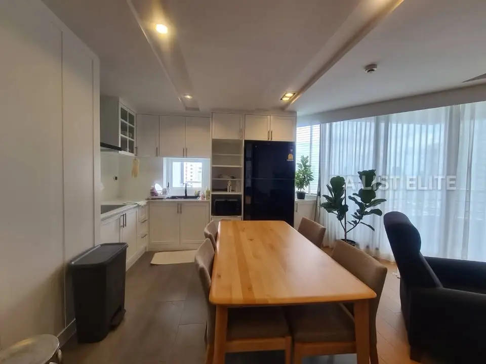Lake Avenue Sukhumvit 16