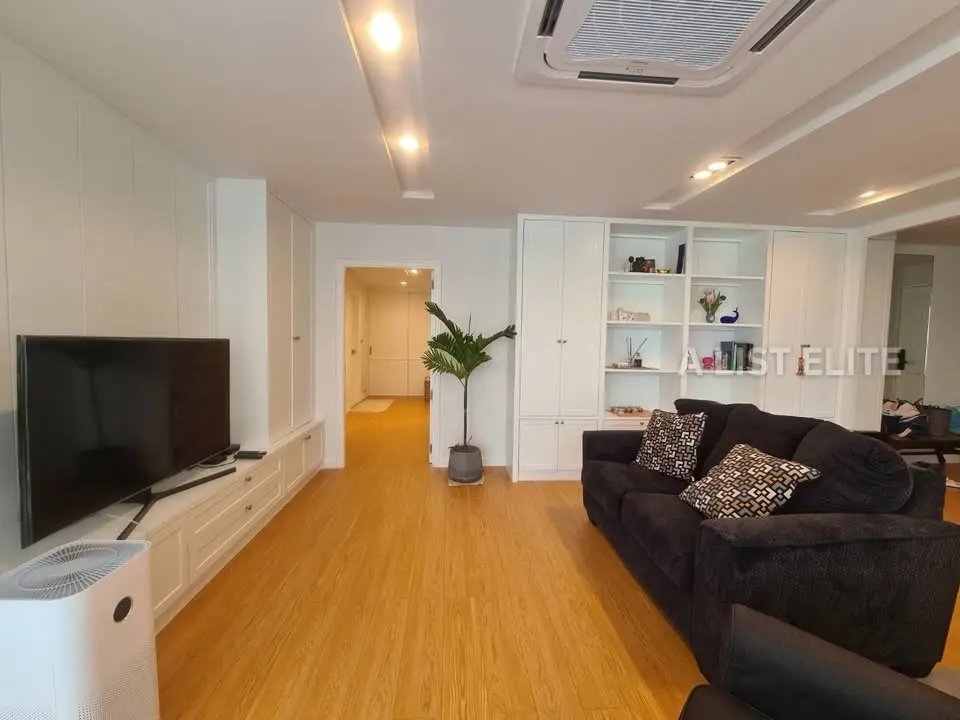 Lake Avenue Sukhumvit 16
