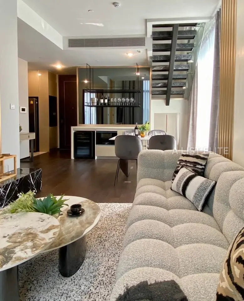 LAVIQ SUKHUMVIT 57