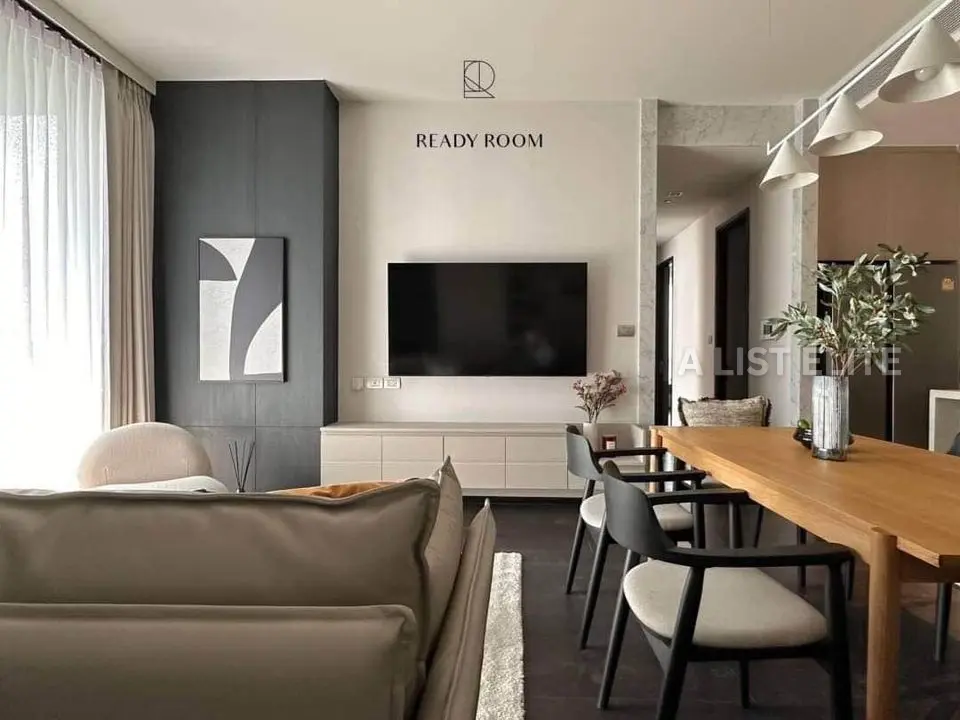 LAVIQ SUKHUMVIT 57