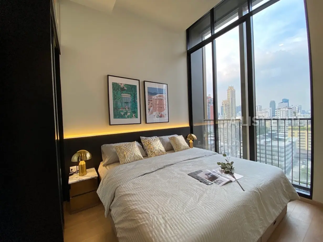 Noble Around Sukhumvit 33