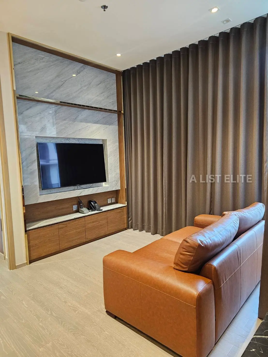 The Esse Asoke Sukhumvit 21