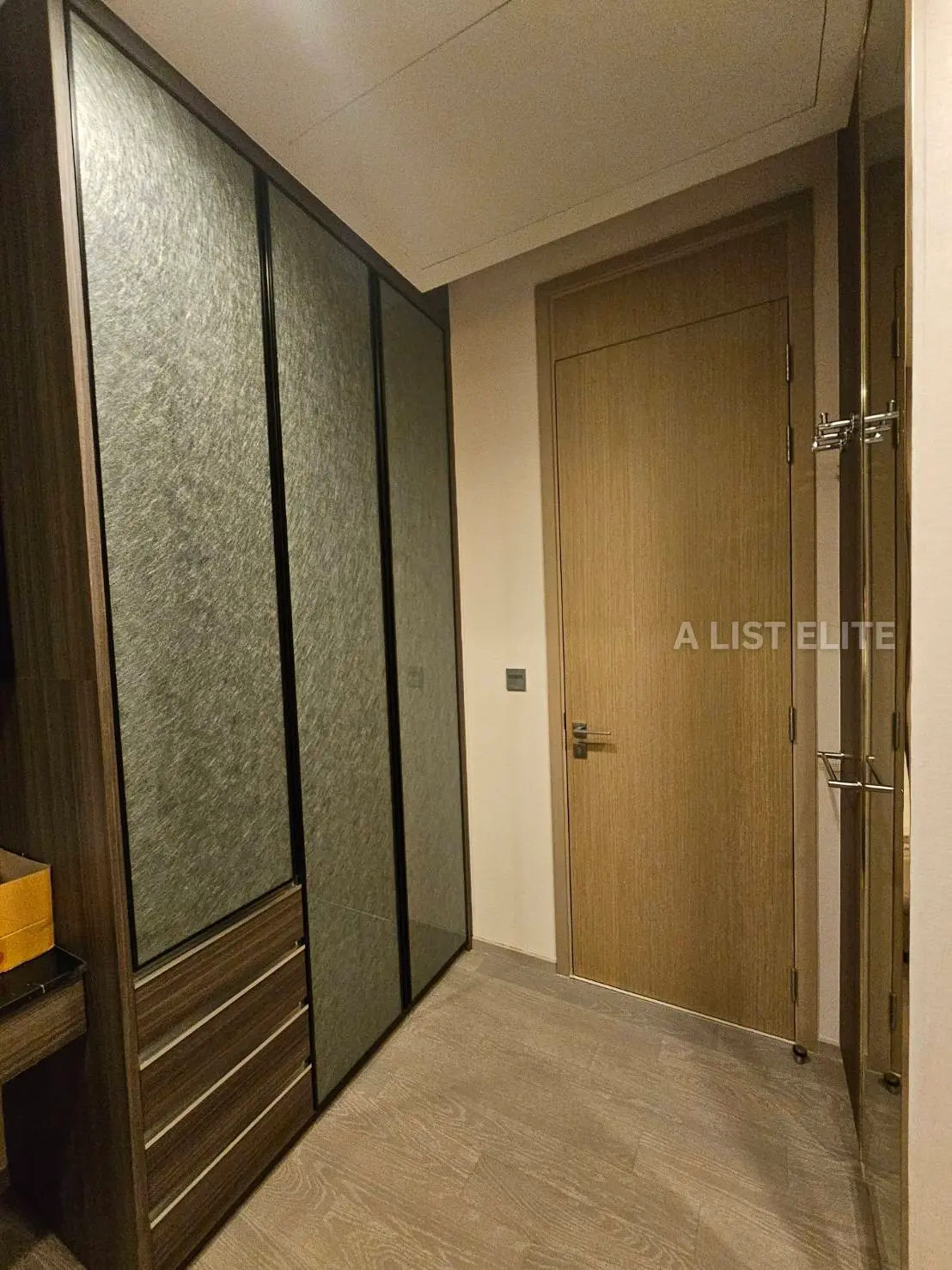 The Esse Asoke Sukhumvit 21