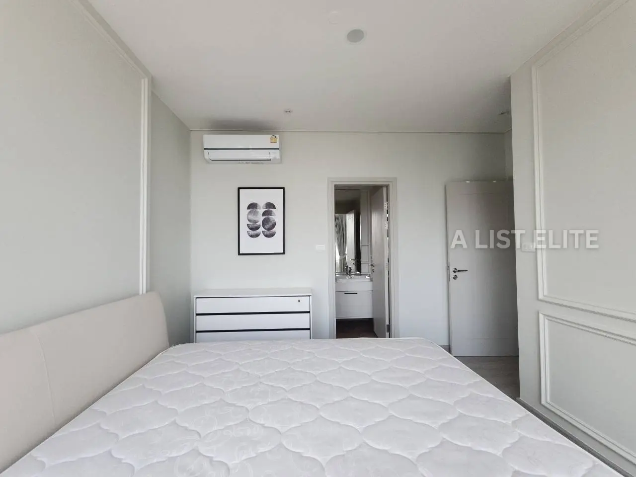 Wind Sukhumvit 23